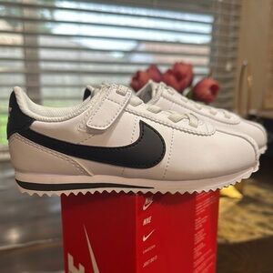 NEW- Nike White and Black Sneakers with Velcro Closure